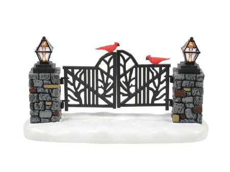 Cardinal LIT Christmas Gate Discount